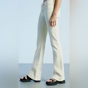 PacSun Off White Lace-Up Low Rise Bootcut Jeans - Size 23 Women’s